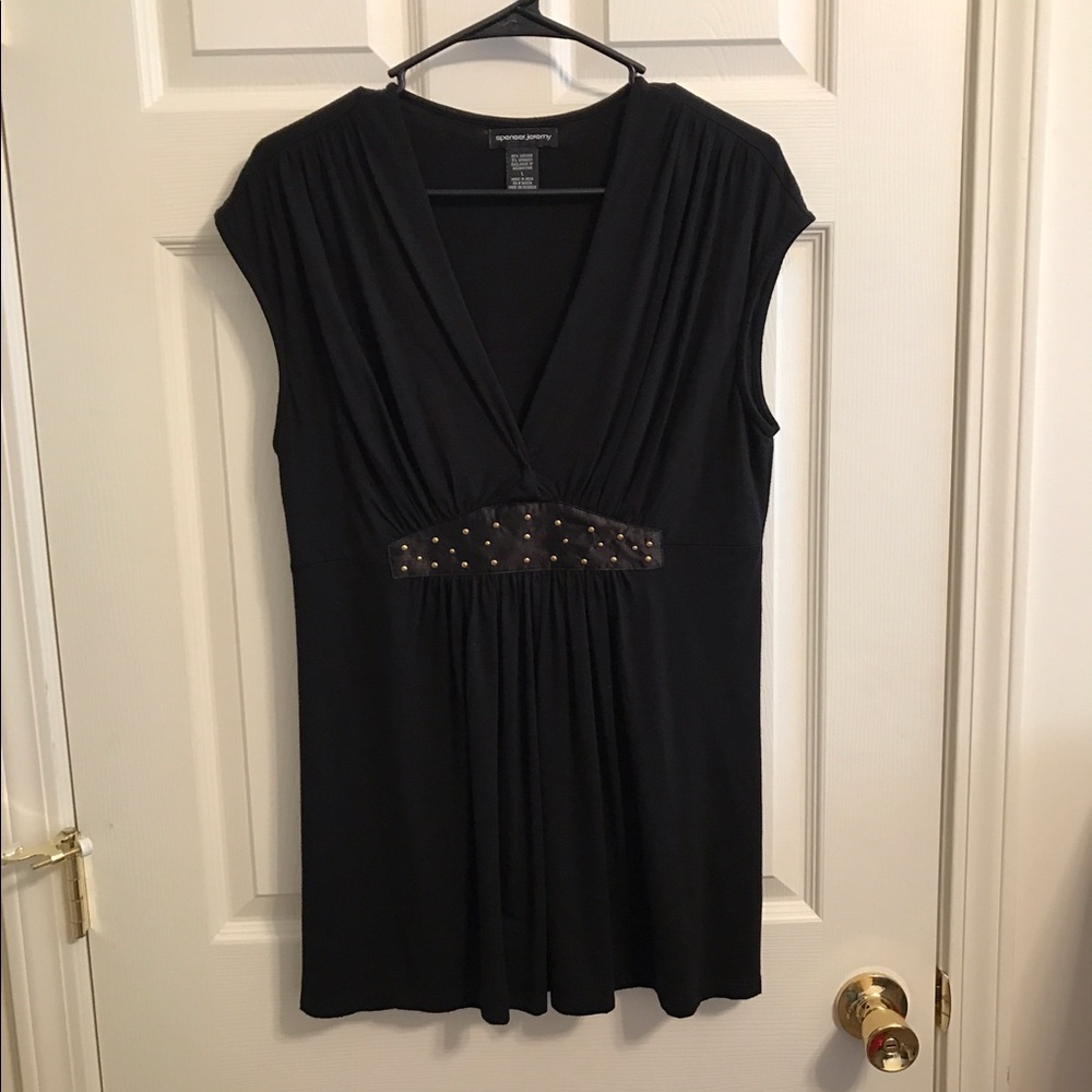 Spenser Jeremy Black Studded Blouse Size Lg V-Neck Gathered Top NWOT